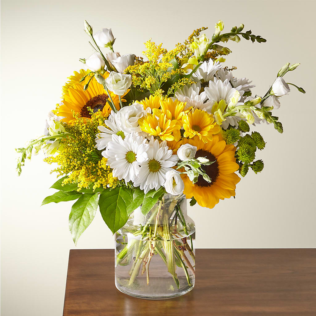 Hello Sunshine Bouquet – A Country Home Floral, Baker City OR