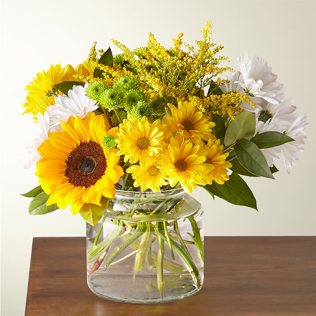 Hello Sunshine Bouquet – A Country Home Floral, Baker City OR