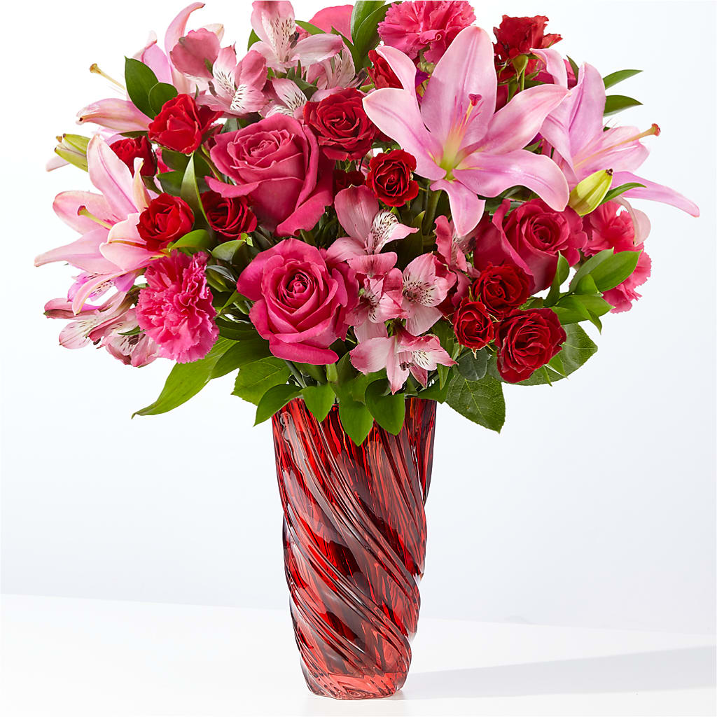 In Love Bouquet with Luxe Swirl Vase – A Country Home Floral, Baker City OR