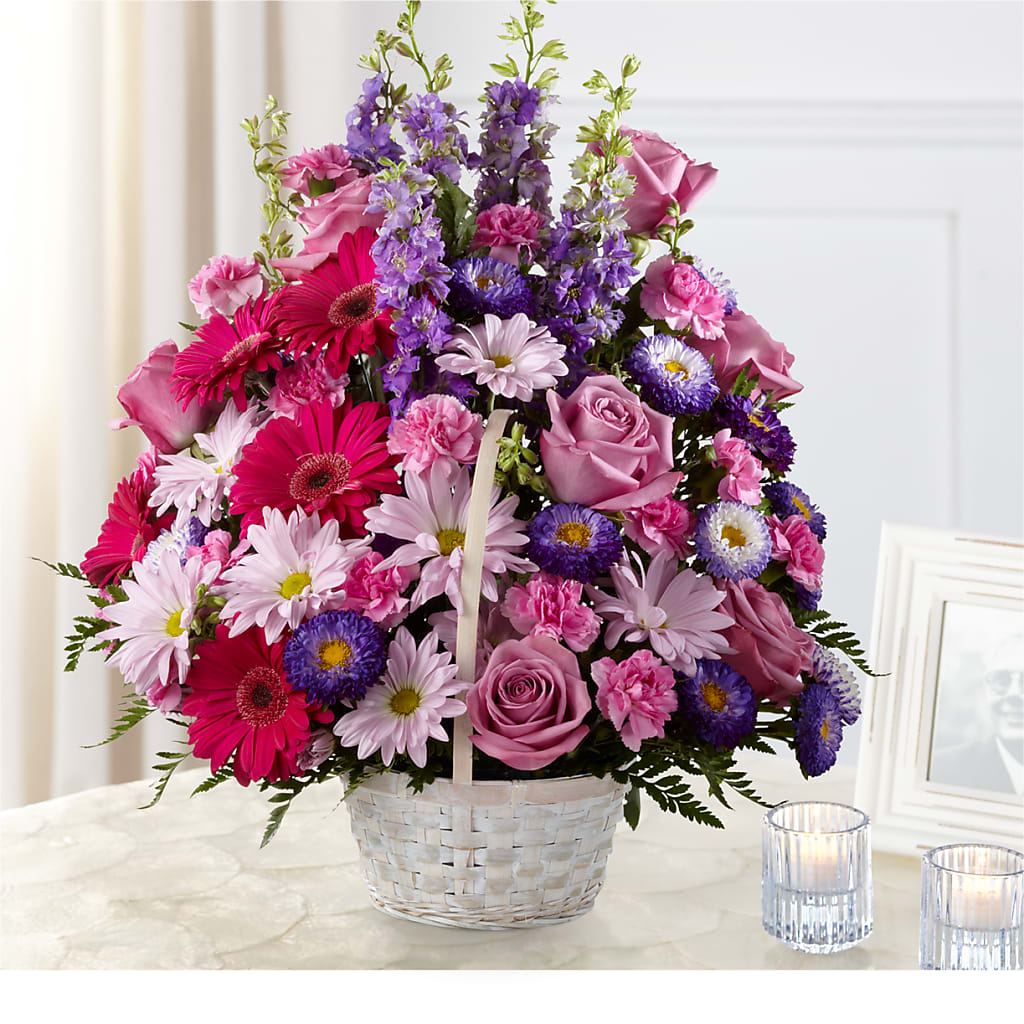 Pastel Peace Basket – A Country Home Floral, Baker City OR