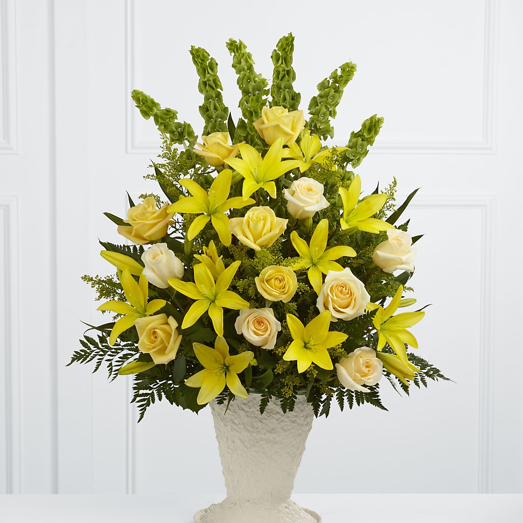 Golden Memories Arrangement – A Country Home Floral, Baker City OR