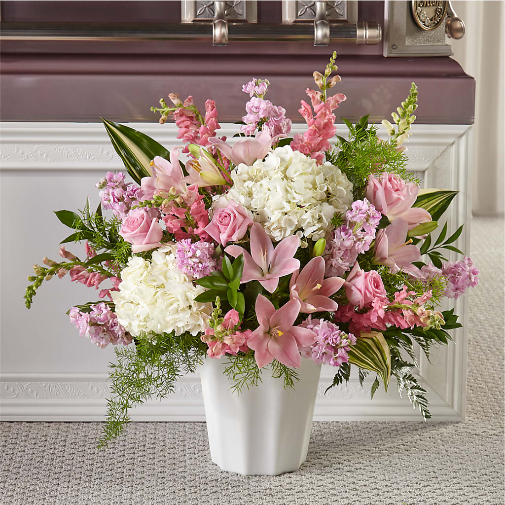 Simply Serene Floor Basket – A Country Home Floral, Baker City OR