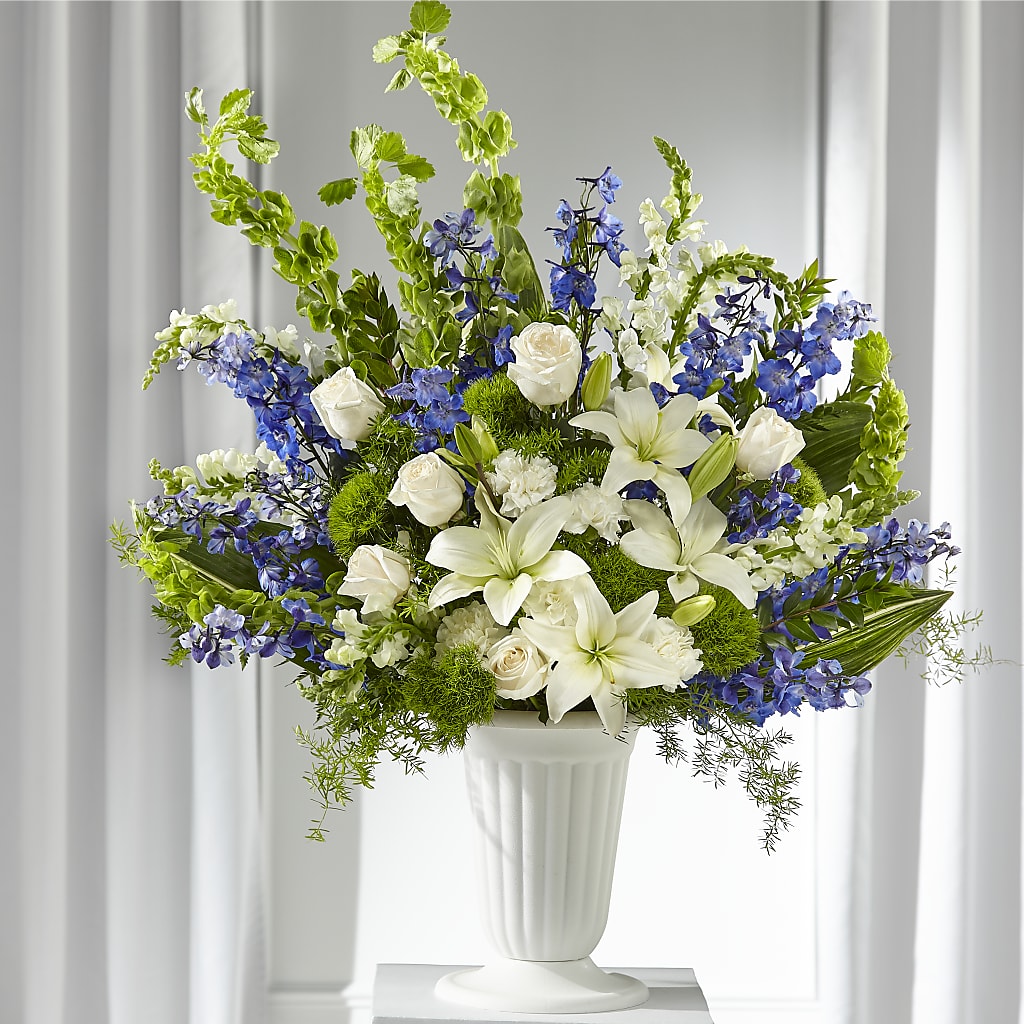 Heartfelt Hope Arrangement – A Country Home Floral, Baker City OR