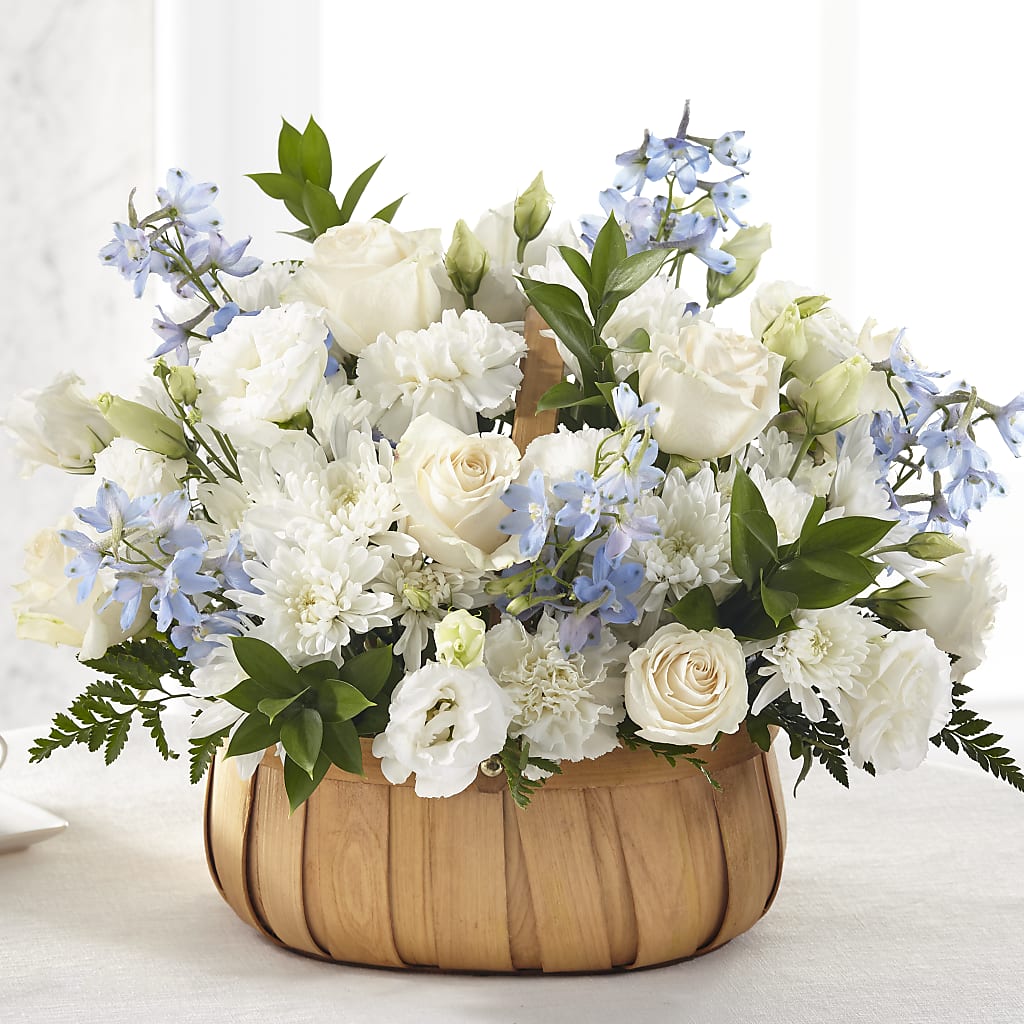 Sincerely Heartfelt Basket – A Country Home Floral, Baker City OR