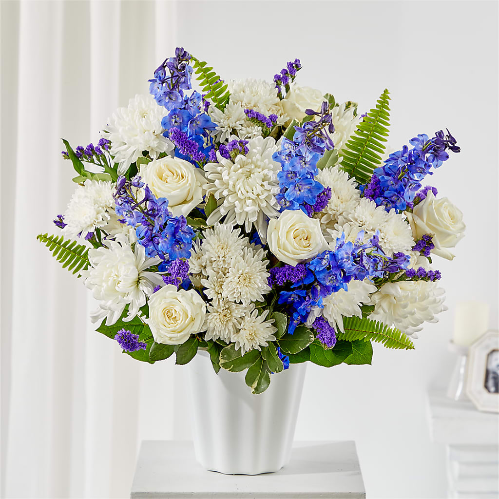 Hold Dear Tabletop Basket – A Country Home Floral, Baker City OR