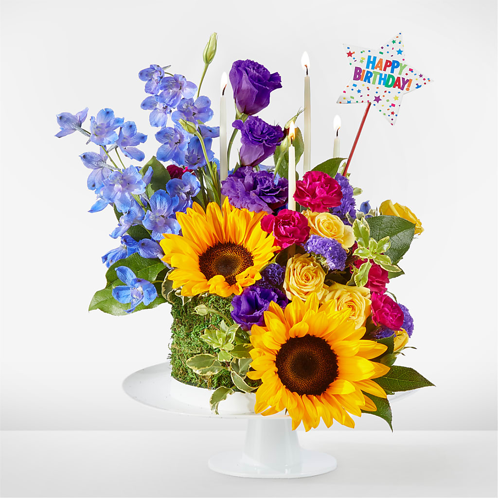 Star of the Day Floral Cake – A Country Home Floral, Baker City OR