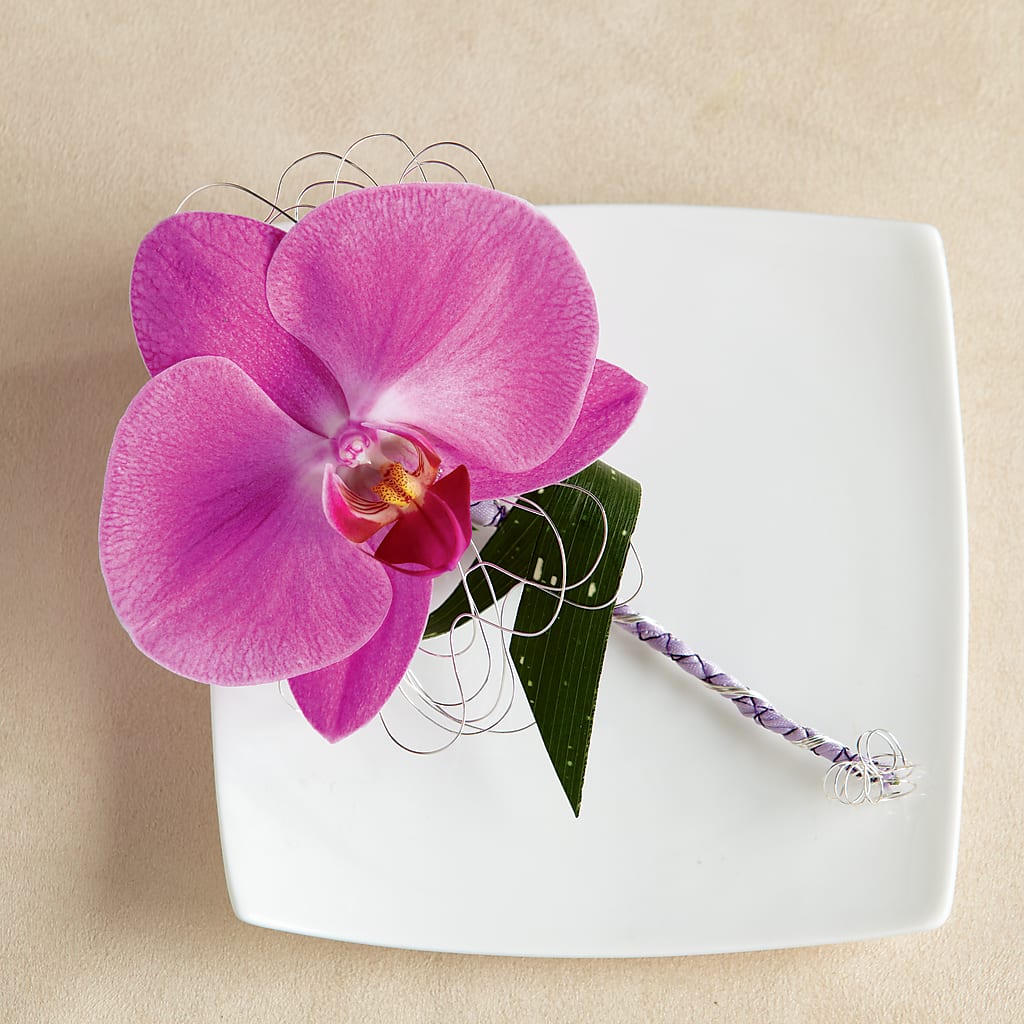 Glorious Boutonniere – A Country Home Floral, Baker City OR