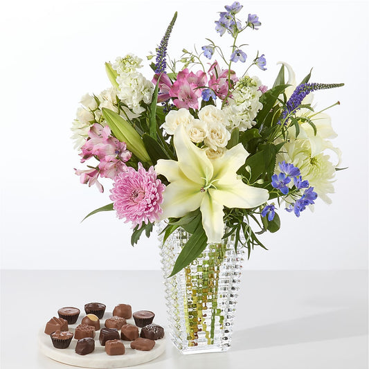 Winter Celebration Bouquet –  A Country Home Floral, Baker City OR