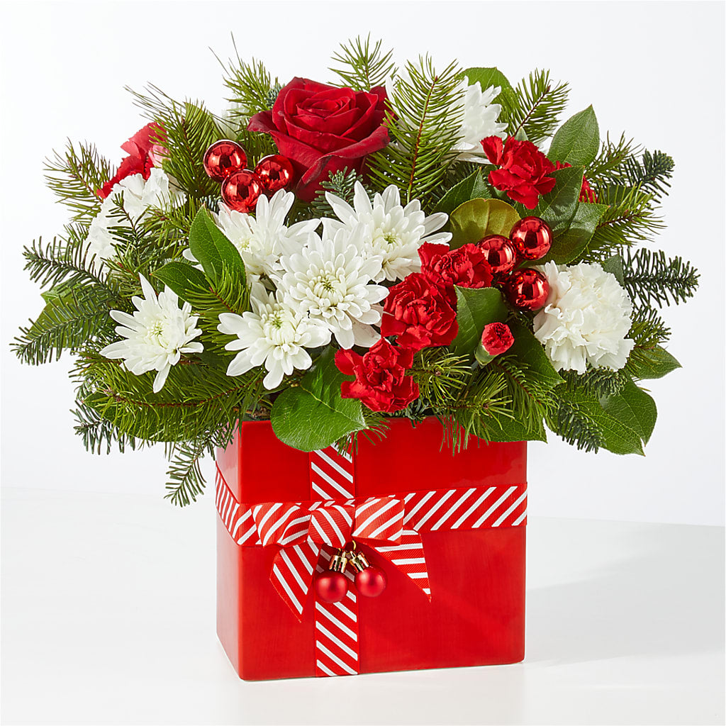 Presents Under the Tree Bouquet –  A Country Home Floral, Baker City OR