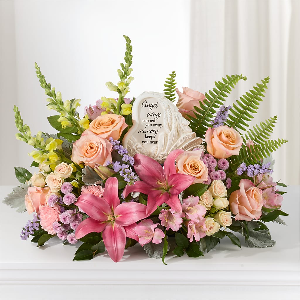 Gentle Light Arrangement –  A Country Home Floral, Baker City OR