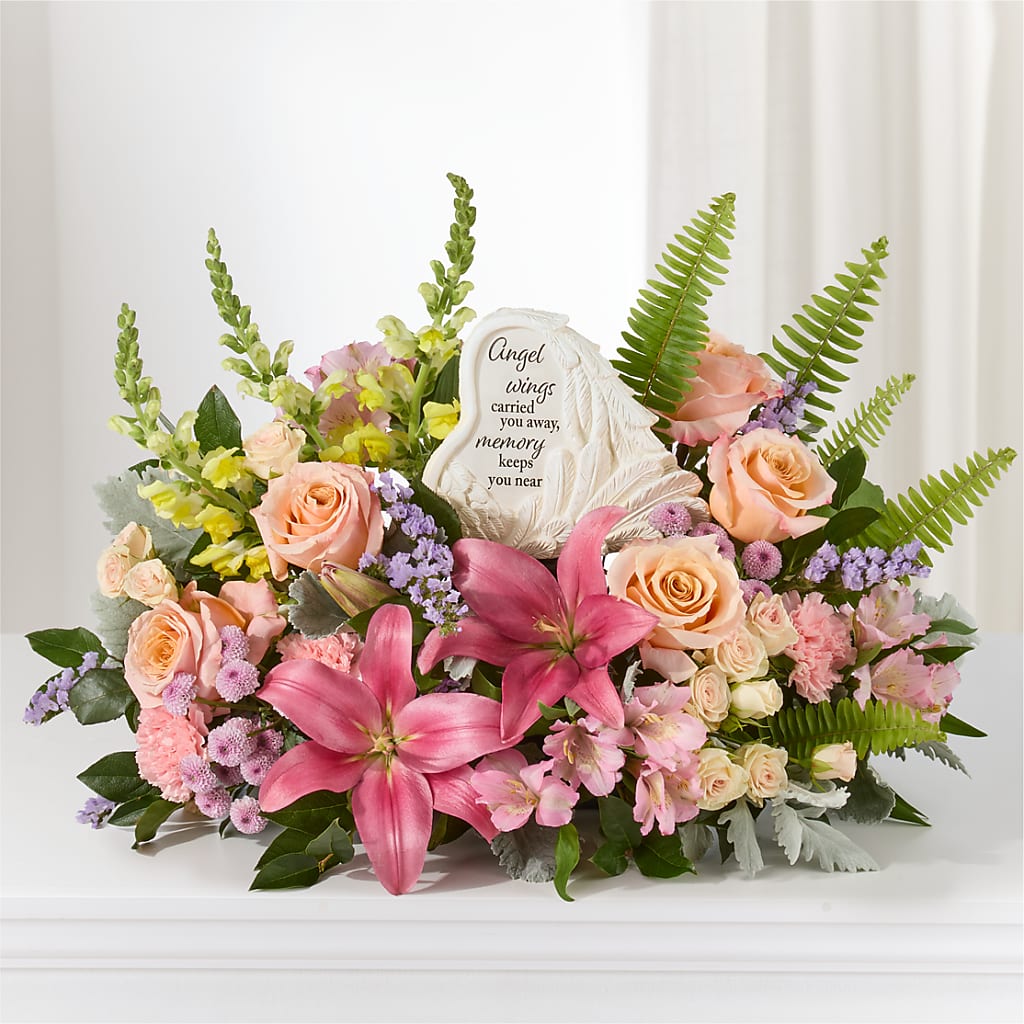 Gentle Light Arrangement –  A Country Home Floral, Baker City OR