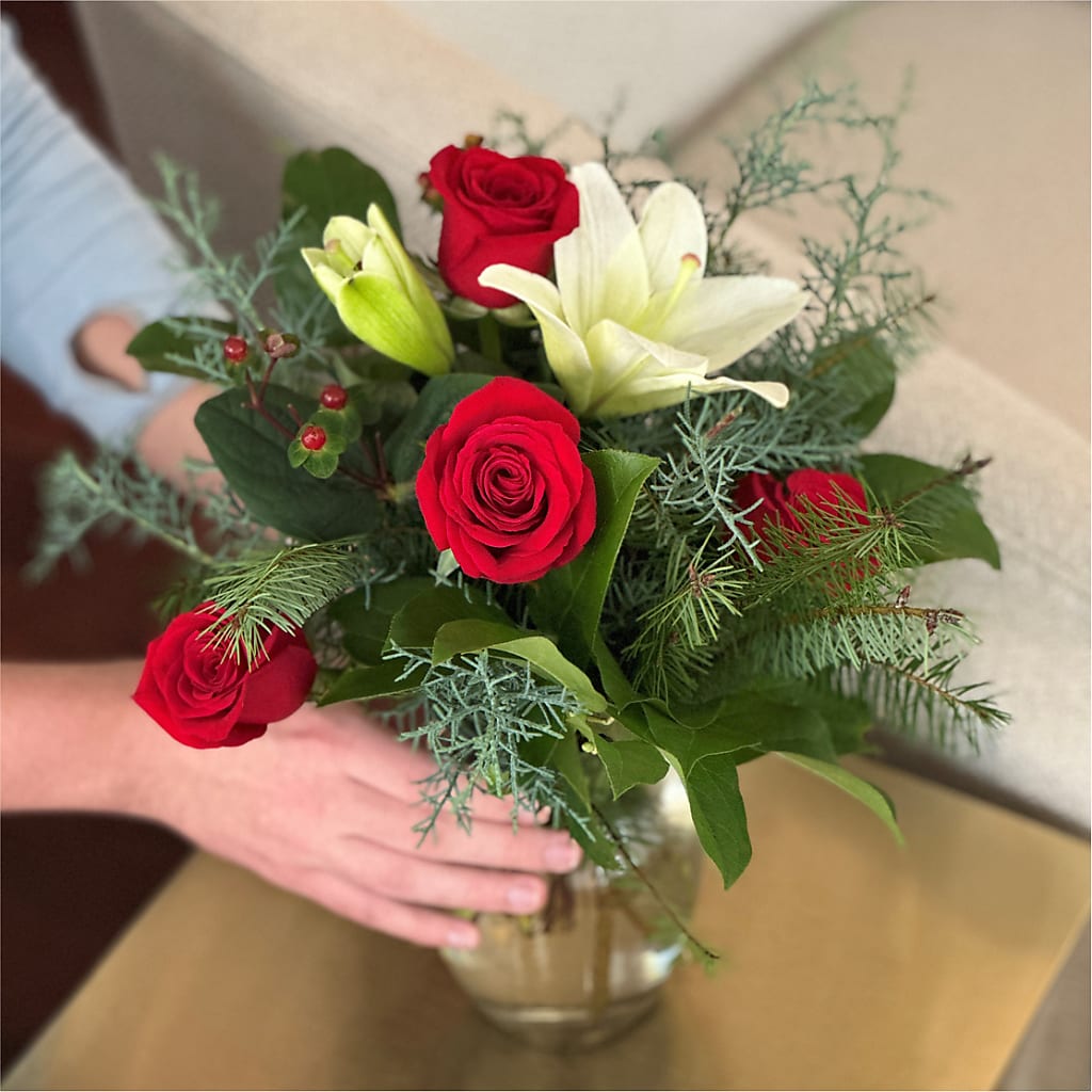 Glittering Lights Bouquet –  A Country Home Floral, Baker City OR