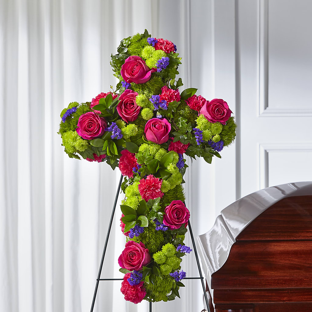 Tribute Rose Floral Cross –  A Country Home Floral, Baker City OR
