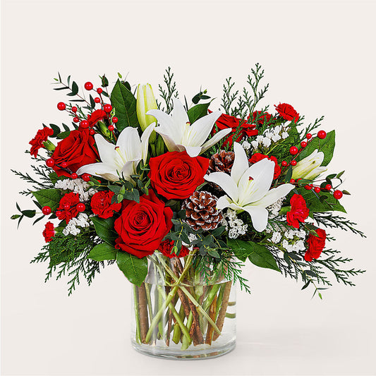 Best in Snow Bouquet –  A Country Home Floral, Baker City OR